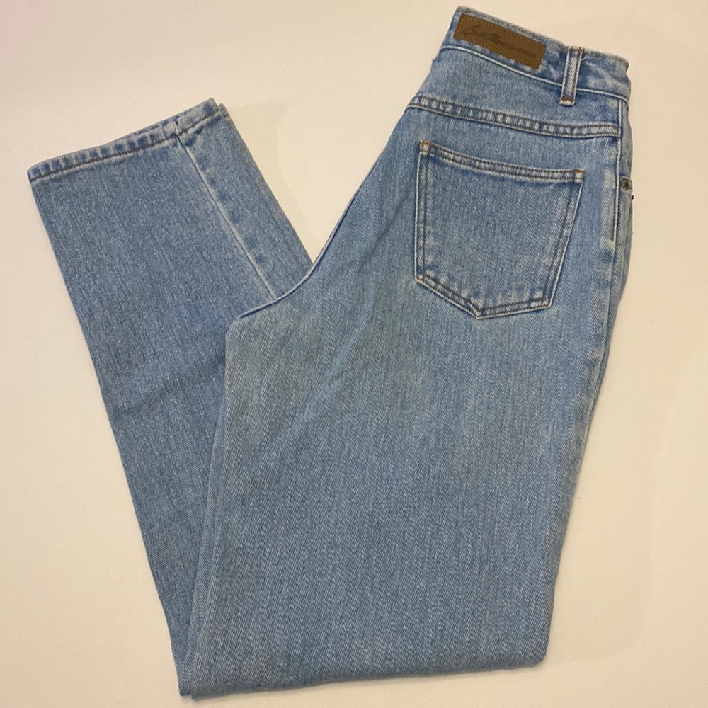Bill Blass Easy Fit Jeans sz. 6